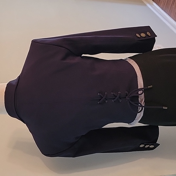 XXI - Picture 2 of 3